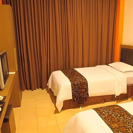 Grand Malioboro Yogyakarta Hotel Екстериор снимка