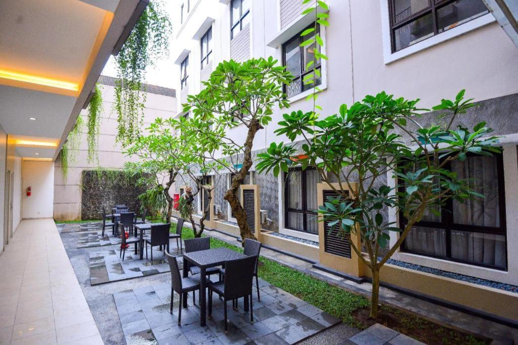 Grand Malioboro Yogyakarta Hotel Екстериор снимка