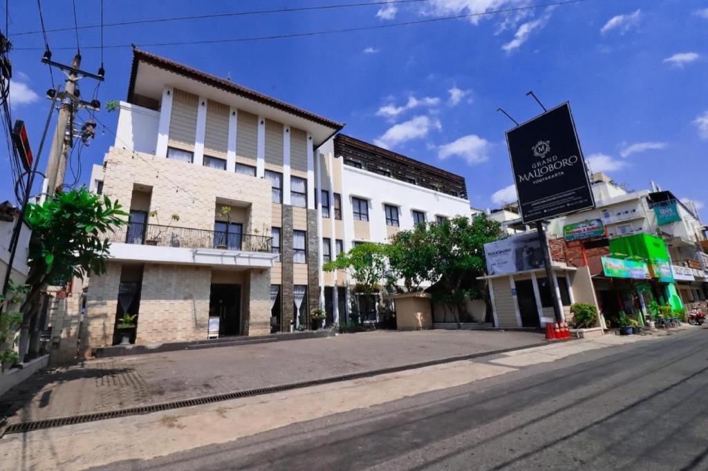 Grand Malioboro Yogyakarta Hotel Екстериор снимка