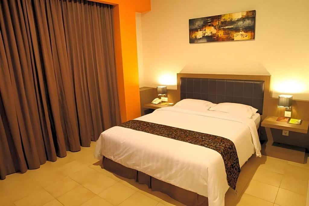 Grand Malioboro Yogyakarta Hotel Екстериор снимка
