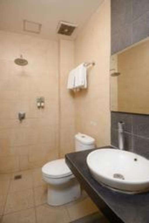 Grand Malioboro Yogyakarta Hotel Екстериор снимка