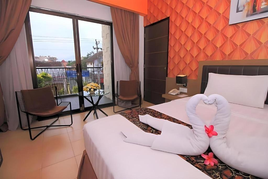Grand Malioboro Yogyakarta Hotel Екстериор снимка
