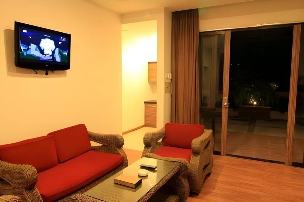 Grand Malioboro Yogyakarta Hotel Екстериор снимка